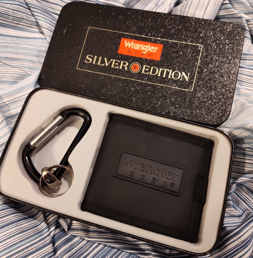 NEW!! Men's WRANGLER Wallet